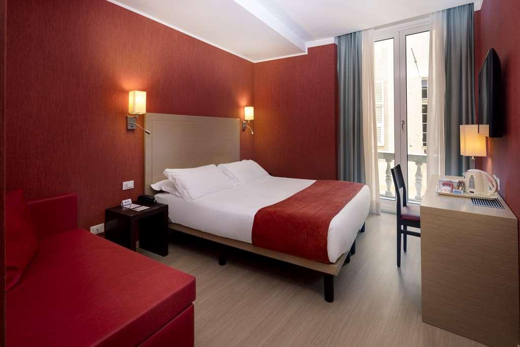 Best Western Porto Antico Genoa Phòng bức ảnh
