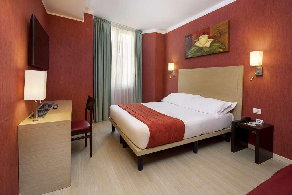 Best Western Porto Antico Genoa Phòng bức ảnh